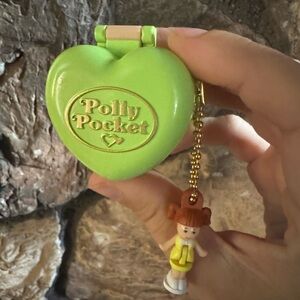 RARE Polly Pocket Green Heart Japan Exclusive Gashapon
